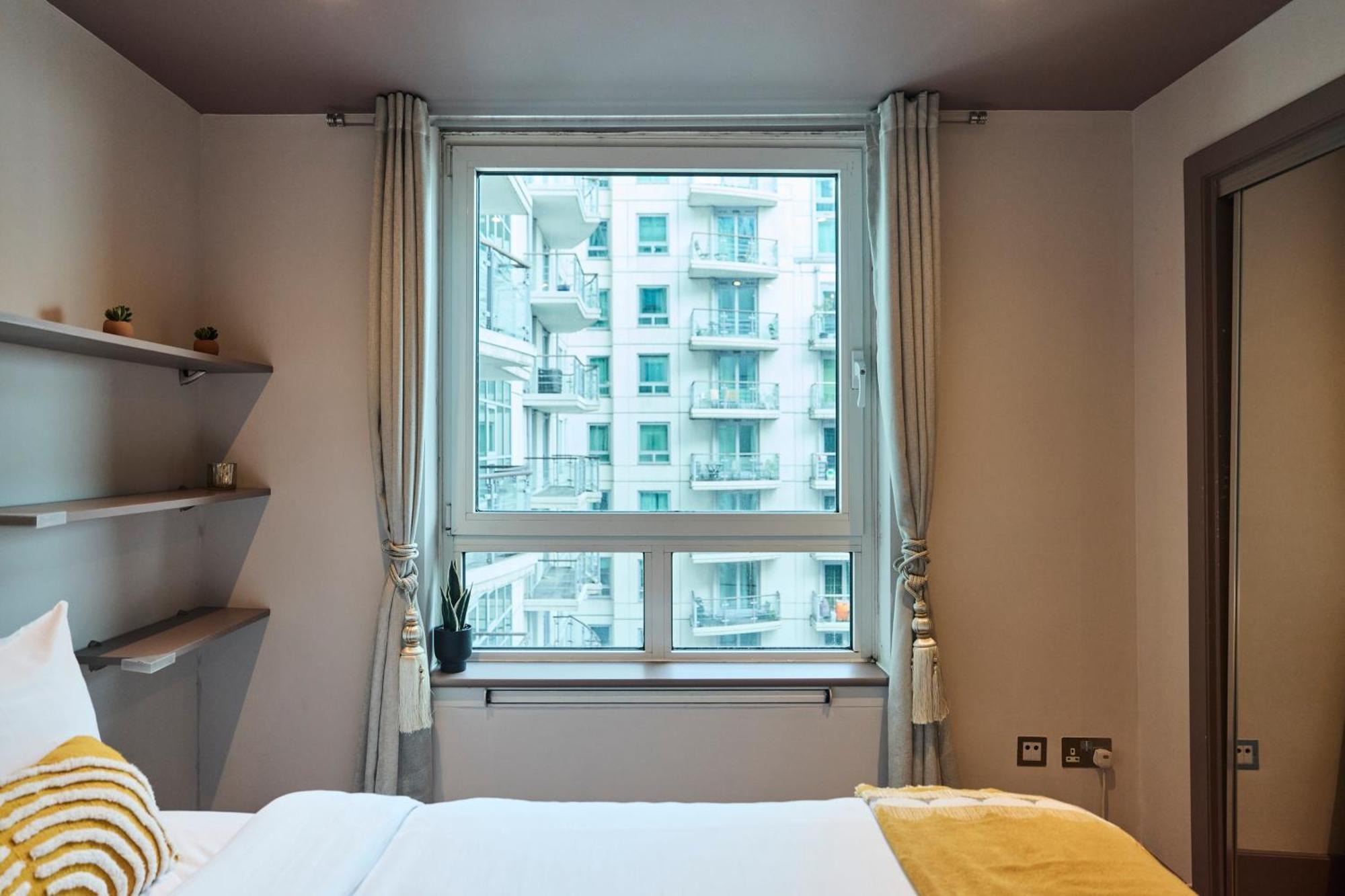 The Vauxhall Hideout - Comfy 2Bdr Flat With Balcony London Eksteriør billede